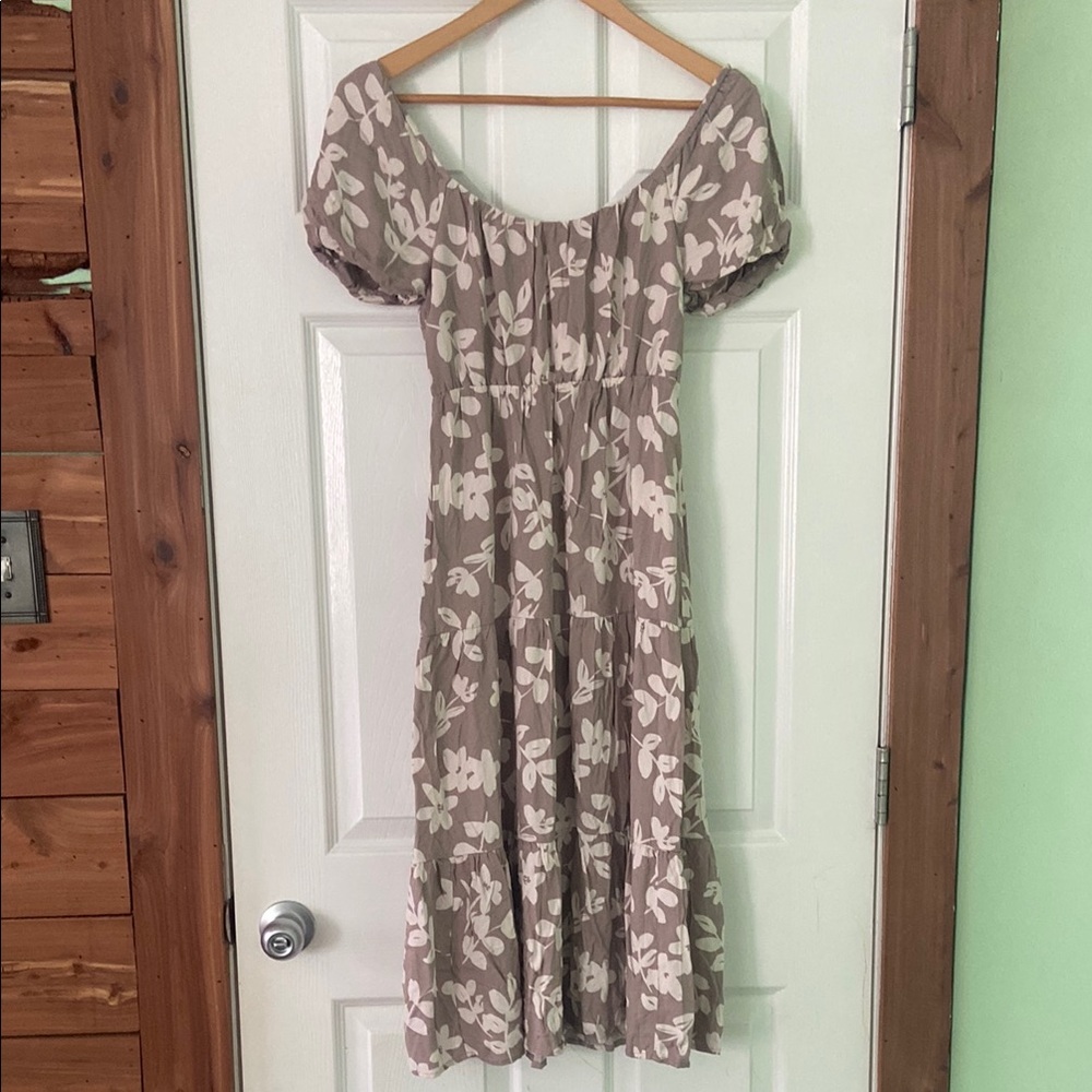 NWOT Floral Off-Shoulder Dress Size M